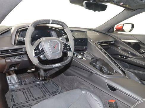 Used 2025 Chevrolet Corvette Z06 w/ Z07 Performance Package RWD image 45