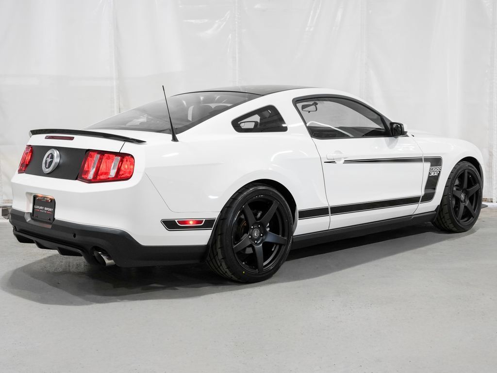 Used 2012 Ford Mustang Boss 302 w/ Boss 302 Accessory Pkg RWD image 6