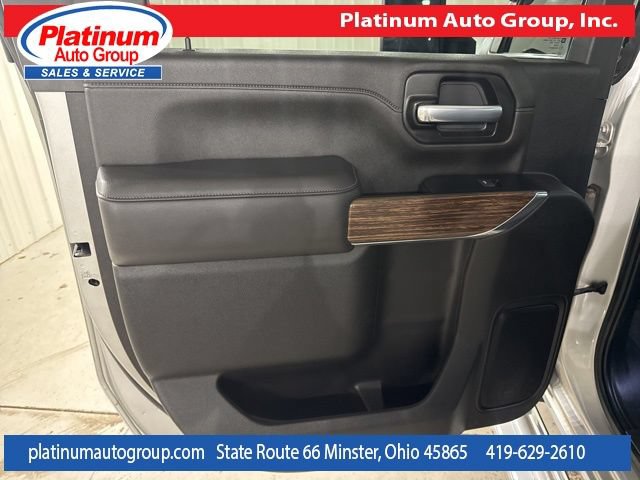 Used 2022 Chevrolet Silverado 2500 High Country w/ Technology Package AWD/4WD image 29