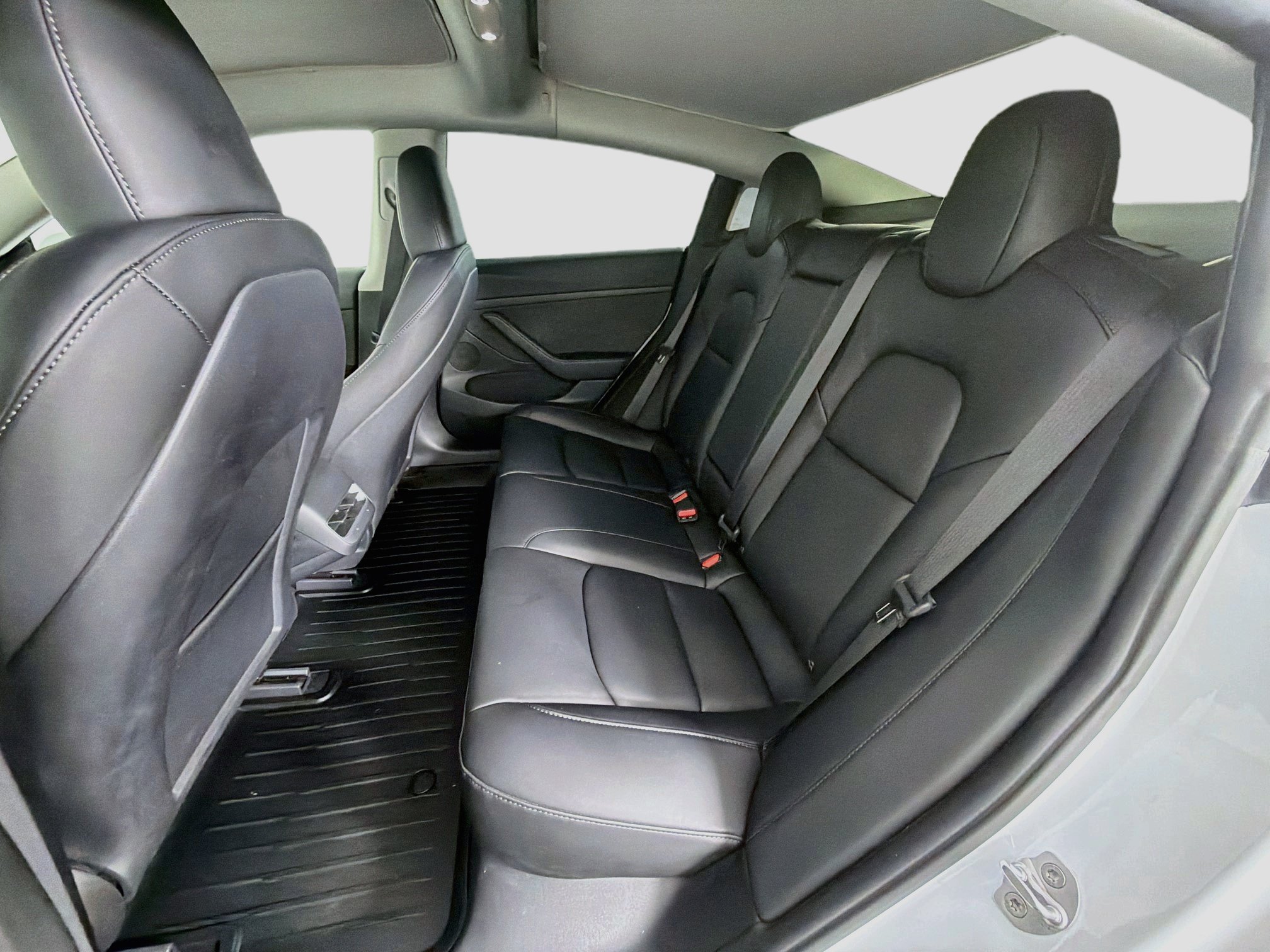 Used 2023 Tesla Model 3 Standard Range RWD image 28