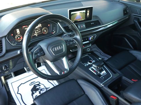Used 2018 Audi SQ5 Premium Plus image 19