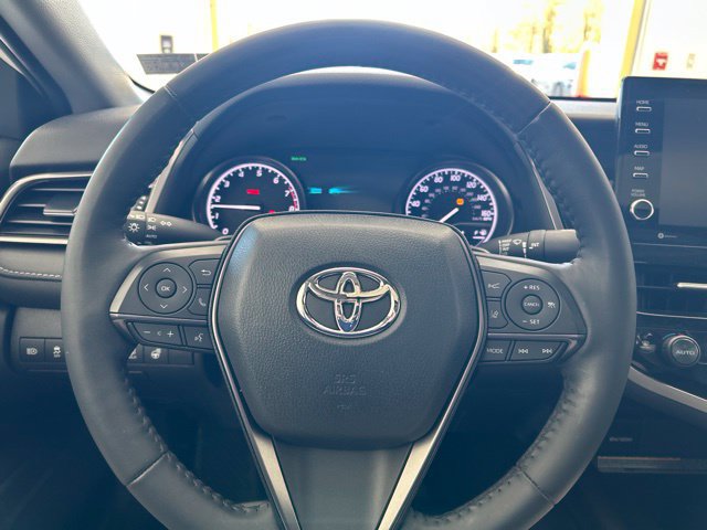 Used 2021 Toyota Camry SE w/ Cold Weather Package AWD/4WD image 12