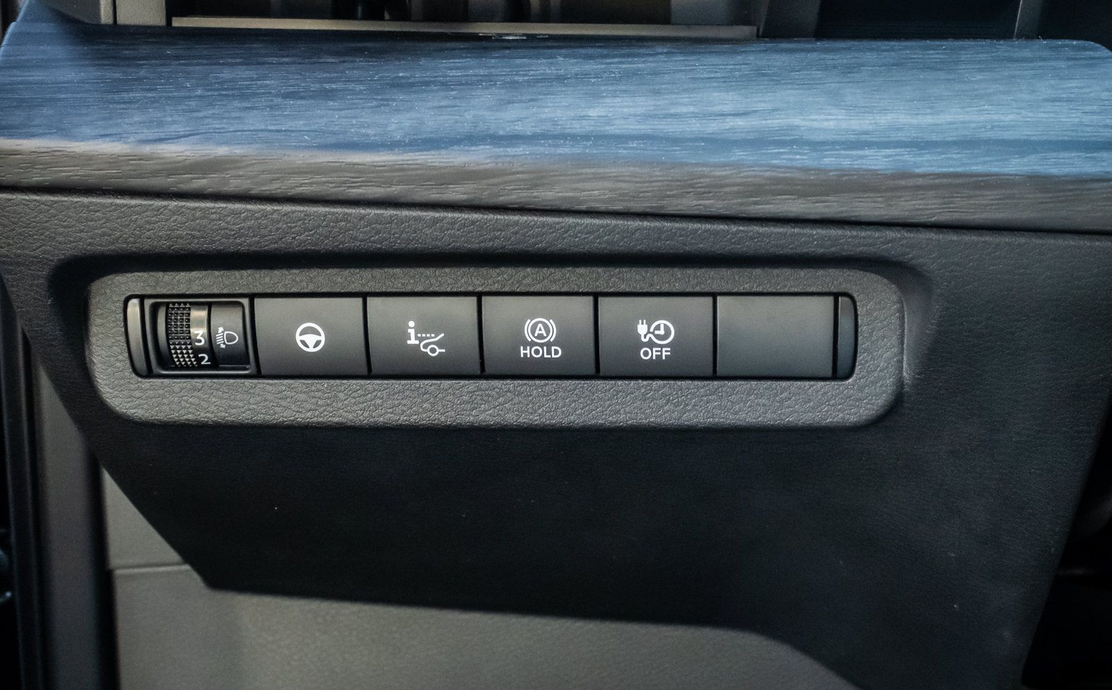 Used 2023 Nissan Ariya FWD image 19