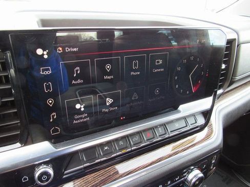 Used 2023 GMC Sierra 1500 SLE image 19