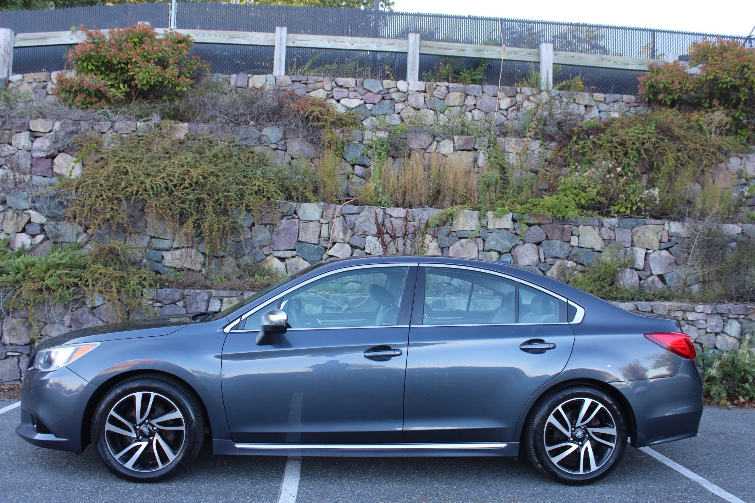 Used 2017 Subaru Legacy 2.5i Sport AWD/4WD image 6