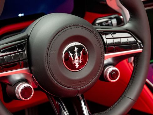 New 2026 Maserati GranCabrio Modena image 17