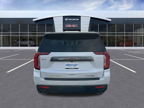 Used 2023 GMC Yukon AT4 w/ AT4 Premium Plus Package image 4