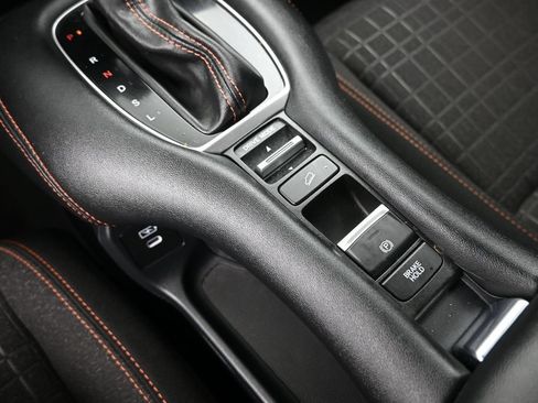 Certified 2024 Honda HR-V Sport image 14