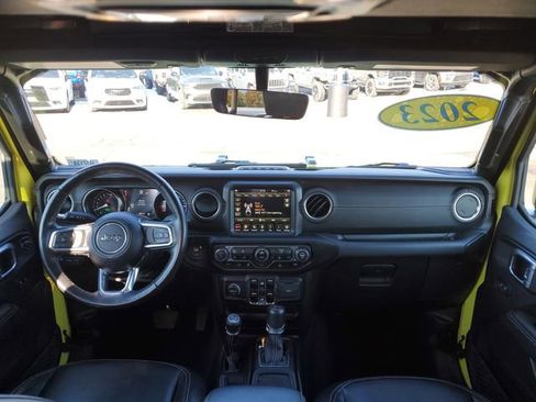 Used 2023 Jeep Wrangler Unlimited Sahara w/ Cold Weather Group image 26