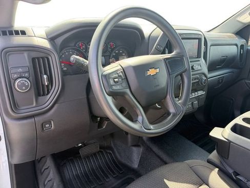 Used 2025 Chevrolet Silverado 1500 W/T RWD image 18