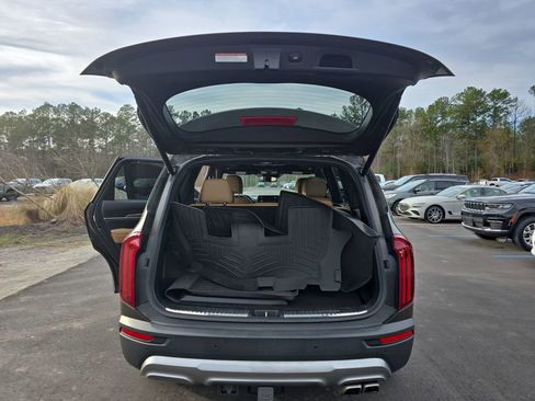 Used 2022 Kia Telluride SX w/ Towing Package image 17