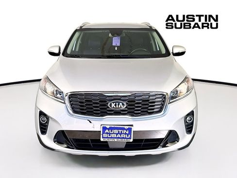 Used 2019 Kia Sorento EX image 2