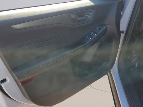 New 2026 Ford Escape Active image 10