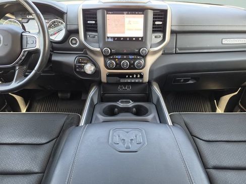 Certified 2022 RAM 1500 Laramie AWD/4WD image 17