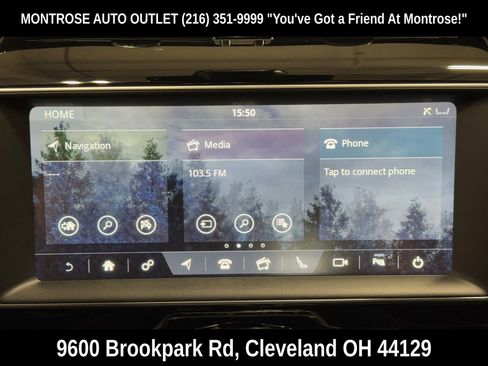 Used 2018 Jaguar F-PACE R-Sport image 25