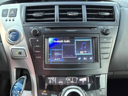 Used 2014 Toyota Prius V Two FWD image 65