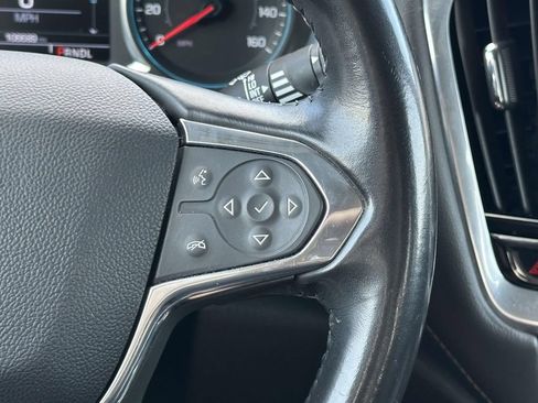 Used 2019 Chevrolet Traverse LT FWD image 22