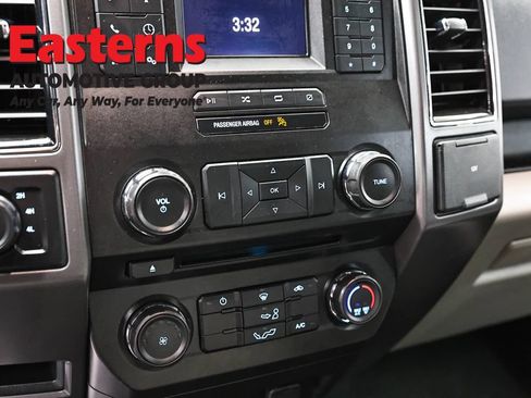 Used 2018 Ford F150 XLT AWD/4WD image 19