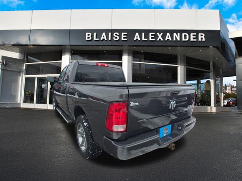 Used 2017 RAM 1500 Express image 6