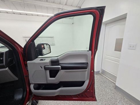 Used 2016 Ford F150 XLT w/ Equipment Group 301A Mid RWD image 26
