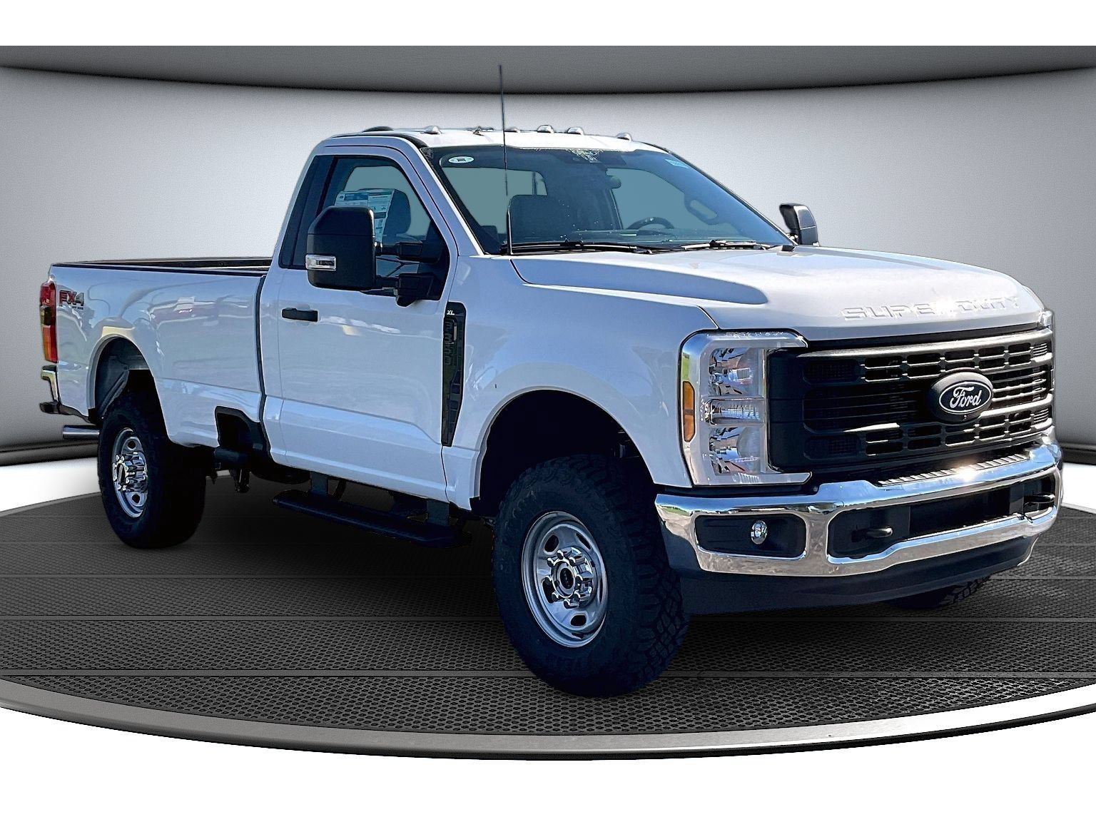 New 2027 Ford F350 XL w/ 360-Degree Camera Package AWD/4WD image 2