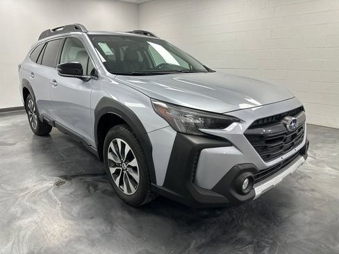 Used 2024 Subaru Outback Limited AWD/4WD image 4