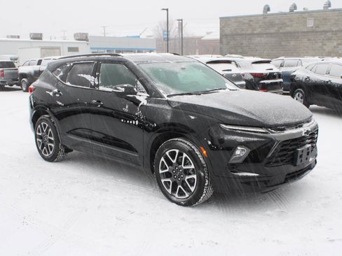 New 2025 Chevrolet Blazer RS w/ Driver Confidence II Package image 3