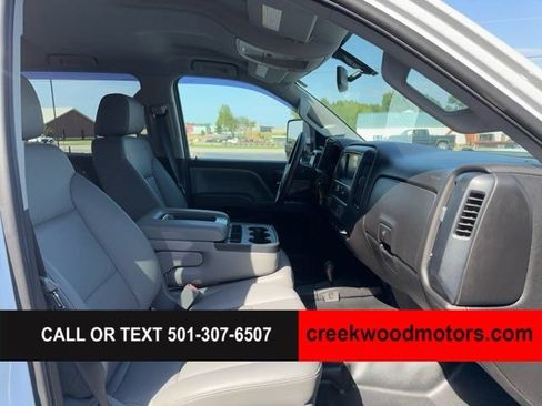 Used 2018 GMC Sierra 2500 4x4 Crew Cab w/ Sierra Convenience Package image 11