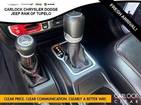 Used 2021 Jeep Gladiator Rubicon AWD/4WD image 25