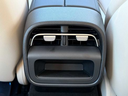 Certified 2025 Mercedes-Benz E 350 4MATIC Sedan image 18