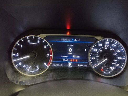 Used 2024 Nissan Sentra SV image 23