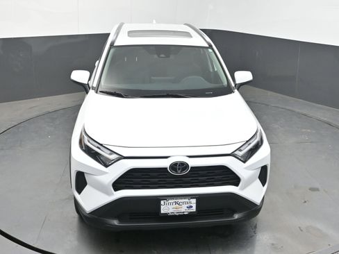 Used 2025 Toyota RAV4 XLE w/ Convenience Package image 34