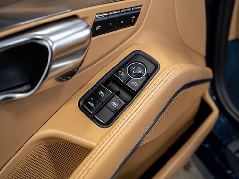 Used 2013 Porsche 911 Carrera S image 29