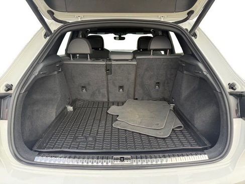 Used 2020 Audi Q3 2.0T Prestige image 25