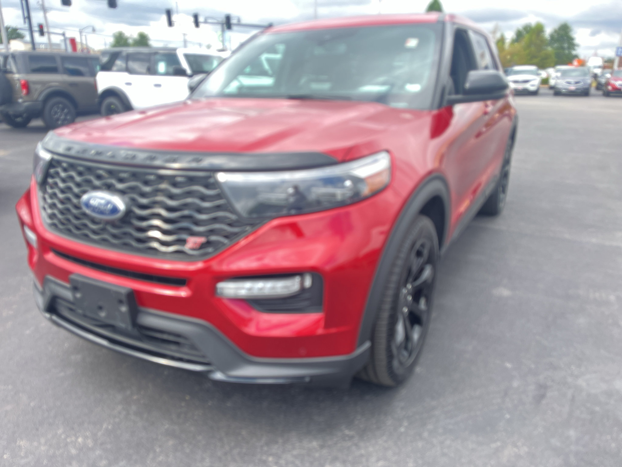 Used 2022 Ford Explorer ST w/ Equipment Group 401A AWD/4WD image 3