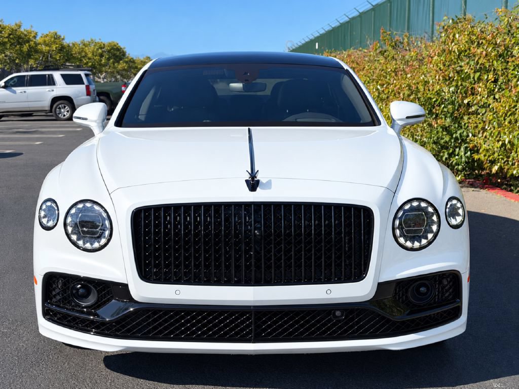 Used 2023 Bentley Flying Spur W12 AWD/4WD image 17