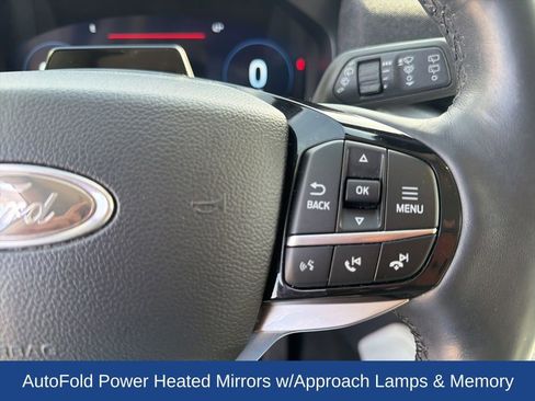 Used 2025 Ford Explorer Platinum w/ Ultimate Package image 23