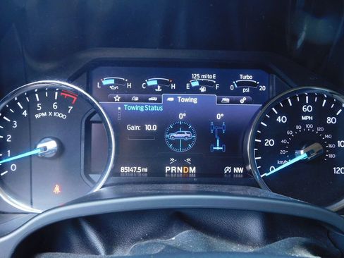 Used 2020 Ford Expedition Platinum AWD/4WD image 12