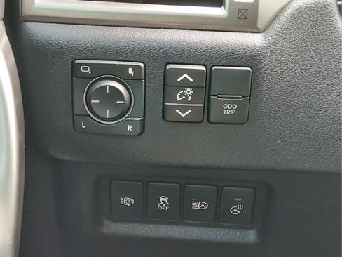 Used 2021 Lexus GX 460 Premium w/ Premium Package AWD/4WD image 28
