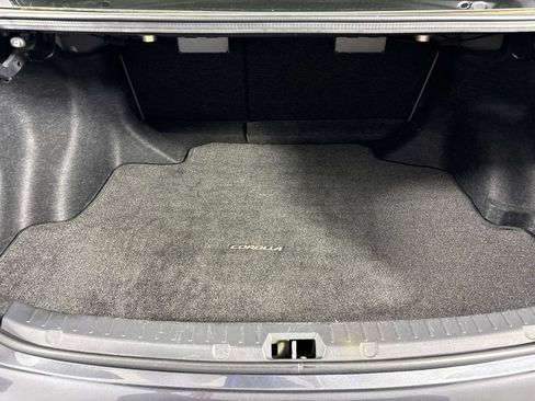 Used 2012 Toyota Corolla L FWD image 11