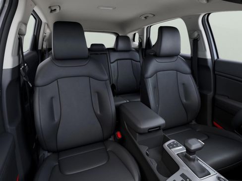 New 2026 Kia Sportage EX FWD image 15