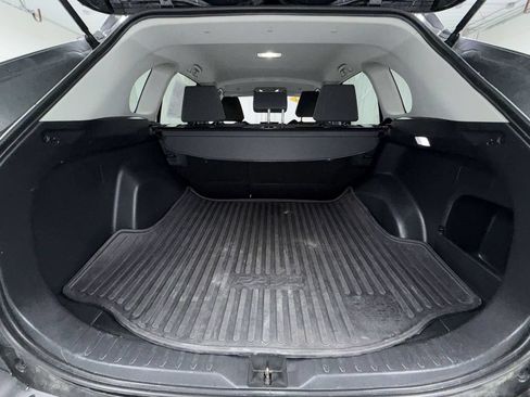Certified 2024 Toyota RAV4 LE AWD/4WD image 14