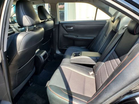 Used 2016 Toyota Camry SE FWD image 26