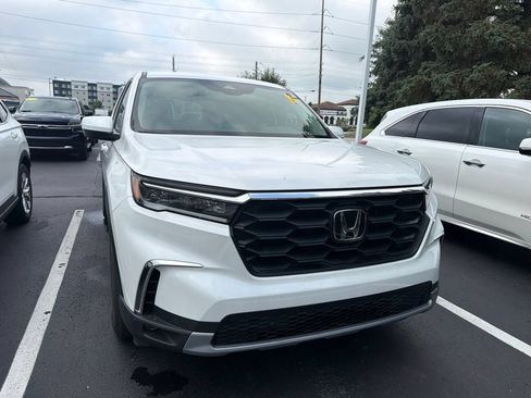 Used 2024 Honda Pilot EX-L image 5