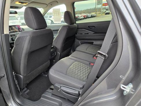 Certified 2025 Nissan Pathfinder S w/ Cargo Package image 8