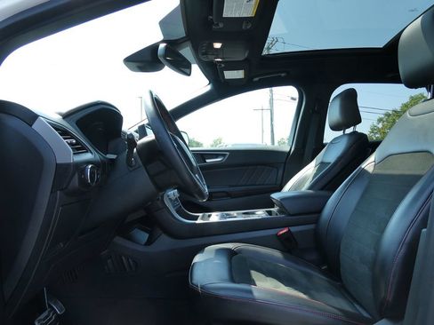 Used 2024 Ford Edge ST-Line AWD/4WD image 22