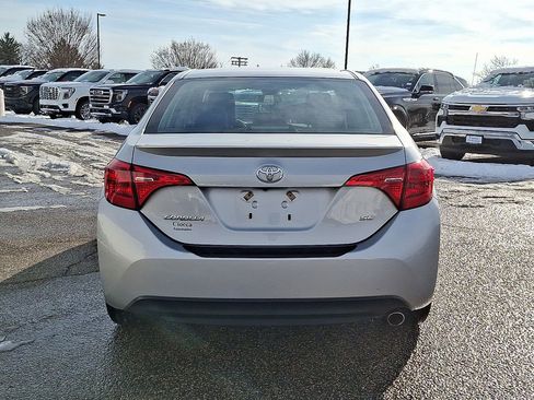 Used 2019 Toyota Corolla SE image 8