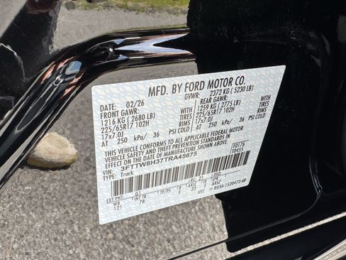 New 2026 Ford Maverick XLT w/ XLT Luxury Package FWD image 36