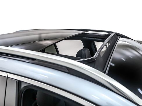 Certified 2025 Mercedes-Benz GLE 350 4MATIC image 22