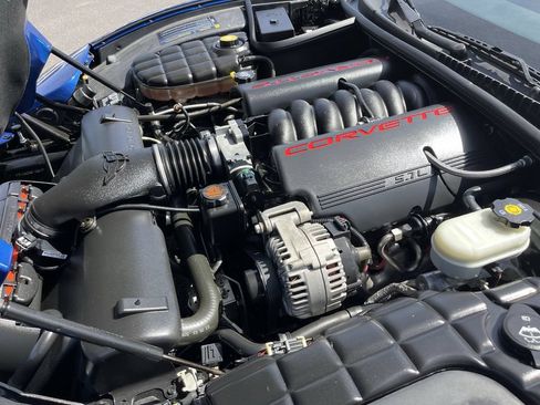 Used 2003 Chevrolet Corvette Convertible w/ Preferred Equipment Group1 RWD image 31